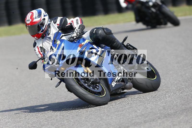 /45 10.08.2025 Plüss Moto Sport ADR/Einsteiger/94